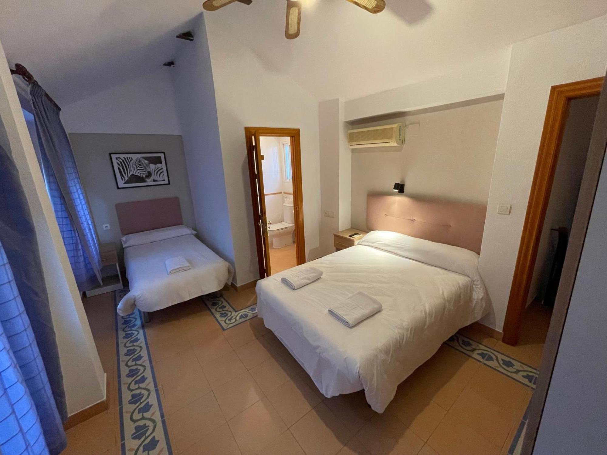 Suenos De Lorca Guest House Гранада Экстерьер фото